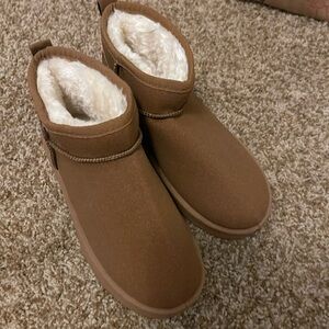 Women’s ankle boots!